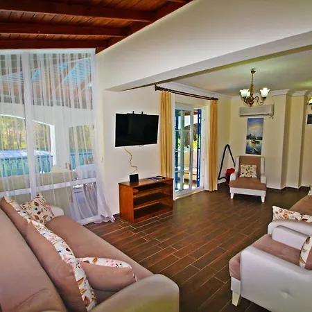 Brookland Paris, özel Havuzlu, Fethiye