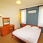 Brookland Paris, Oezel Havuzlu, Villa Fethiye