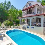 Brookland Paris, Oezel Havuzlu, Fethiye
