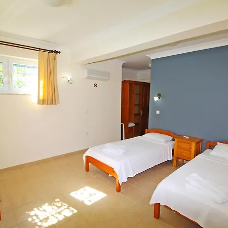 Brookland Paris, Oezel Havuzlu, Fethiye